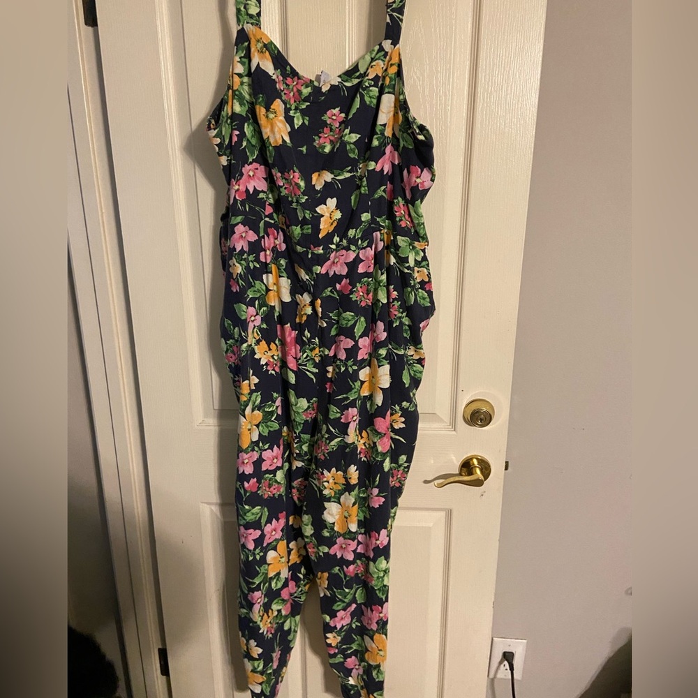 NWOT - Old Navy Tropical Floral Jumpsuit - 3X